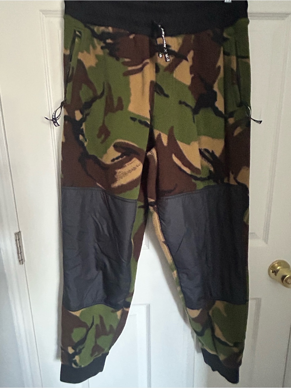 Vans Men's Camo Joggers with Black Knee Panels